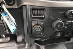 Ford F-150 XL 4WD SuperCrew 6.5' Box 2026