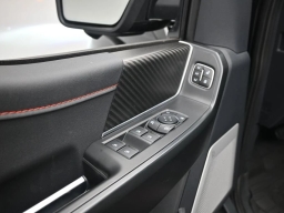 Ford F-150 Raptor 4WD SuperCrew 5.5' Box 2026