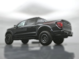 Ford F-150 Raptor 4WD SuperCrew 5.5' Box 2026