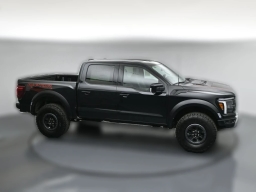 Ford F-150 Raptor 4WD SuperCrew 5.5' Box 2026