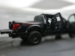 Ford F-150 Raptor 4WD SuperCrew 5.5' Box 2026
