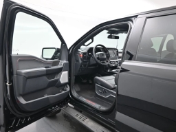Ford F-150 Raptor 4WD SuperCrew 5.5' Box 2026