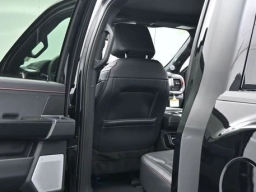 Ford F-150 Raptor 4WD SuperCrew 5.5' Box 2026