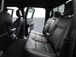 Ford F-150 Raptor 4WD SuperCrew 5.5' Box 2026