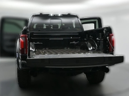 Ford F-150 Raptor 4WD SuperCrew 5.5' Box 2026