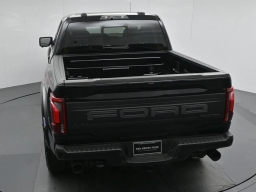 Ford F-150 Raptor 4WD SuperCrew 5.5' Box 2026