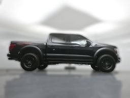 Ford F-150 Raptor 4WD SuperCrew 5.5' Box 2026
