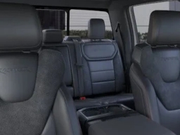 Ford F-150 Raptor 4WD SuperCrew 5.5' Box 2026
