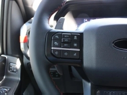 Ford F-150 Raptor 4WD SuperCrew 5.5' Box 2026