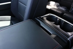 Ford F-150 Raptor 4WD SuperCrew 5.5' Box 2026