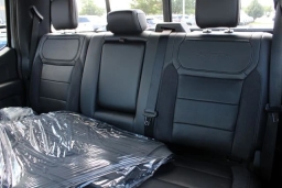 Ford F-150 Raptor 4WD SuperCrew 5.5' Box 2026