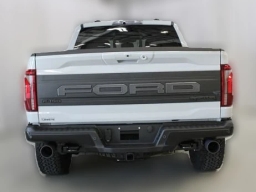 Ford F-150 Raptor 4WD SuperCrew 5.5' Box 2026