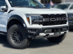Ford F-150 Raptor 4WD SuperCrew 5.5' Box 2026