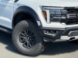 Ford F-150 Raptor 4WD SuperCrew 5.5' Box 2026