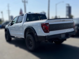 Ford F-150 Raptor 4WD SuperCrew 5.5' Box 2026