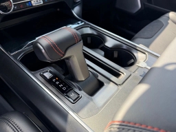 Ford F-150 Raptor 4WD SuperCrew 5.5' Box 2026
