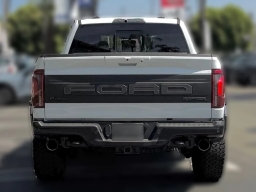 Ford F-150 Raptor 4WD SuperCrew 5.5' Box 2026