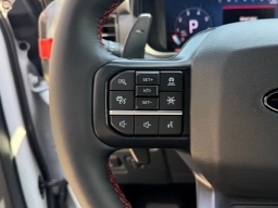 Ford F-150 Raptor 4WD SuperCrew 5.5' Box 2026