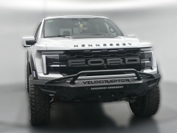Ford F-150 Raptor 4WD SuperCrew 5.5' Box 2026