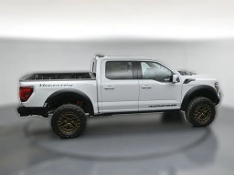 Ford F-150 Raptor 4WD SuperCrew 5.5' Box 2026