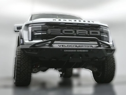 Ford F-150 Raptor 4WD SuperCrew 5.5' Box 2026