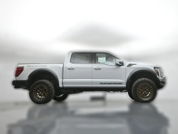 Ford F-150 Raptor 4WD SuperCrew 5.5' Box 2026