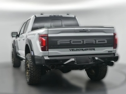 Ford F-150 Raptor 4WD SuperCrew 5.5' Box 2026