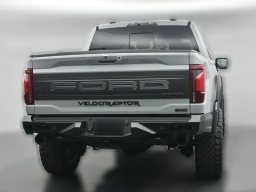 Ford F-150 Raptor 4WD SuperCrew 5.5' Box 2026