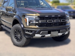 Ford F-150 Raptor 4WD SuperCrew 5.5' Box 2026
