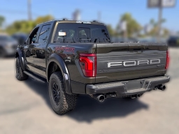 Ford F-150 Raptor 4WD SuperCrew 5.5' Box 2026