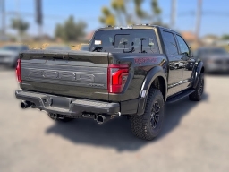 Ford F-150 Raptor 4WD SuperCrew 5.5' Box 2026