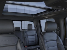 Ford F-150 Raptor 4WD SuperCrew 5.5' Box 2026