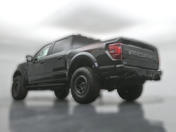 Ford F-150 Raptor 4WD SuperCrew 5.5' Box 2026