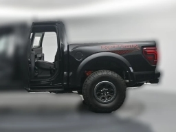 Ford F-150 Raptor 4WD SuperCrew 5.5' Box 2026