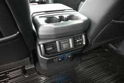 Ford F-150 Raptor 4WD SuperCrew 5.5' Box 2026