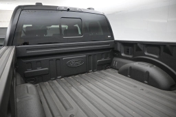 Ford F-150 Raptor 4WD SuperCrew 5.5' Box 2026