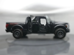 Ford F-150 Raptor 4WD SuperCrew 5.5' Box 2026