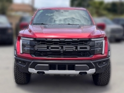 Ford F-150 Raptor 4WD SuperCrew 5.5' Box 2026