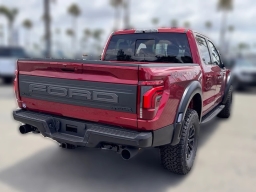 Ford F-150 Raptor 4WD SuperCrew 5.5' Box 2026