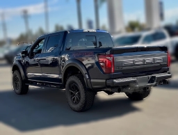 Ford F-150 Raptor 4WD SuperCrew 5.5' Box 2026