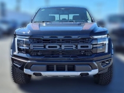 Ford F-150 Raptor 4WD SuperCrew 5.5' Box 2026