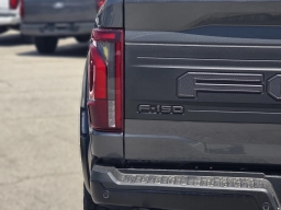 Ford F-150 Raptor 4WD SuperCrew 5.5' Box 2026