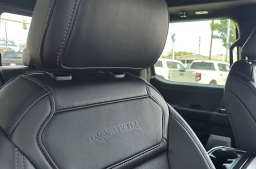 Ford F-150 Raptor 4WD SuperCrew 5.5' Box 2026