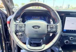 Ford F-150 Raptor 4WD SuperCrew 5.5' Box 2026
