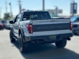 Ford F-150 Raptor 4WD SuperCrew 5.5' Box 2026