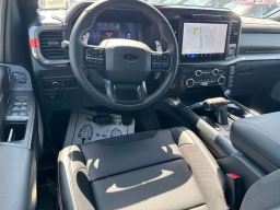 Ford F-150 Raptor 4WD SuperCrew 5.5' Box 2026