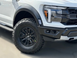 Ford F-150 Raptor 4WD SuperCrew 5.5' Box 2026