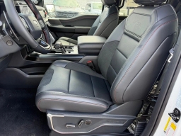 Ford F-150 Raptor 4WD SuperCrew 5.5' Box 2026