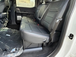 Ford F-150 Raptor 4WD SuperCrew 5.5' Box 2026