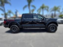 Ford F-150 Raptor 4WD SuperCrew 5.5' Box 2026